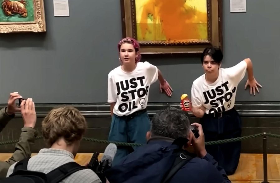 Protestors throw soup at Vincent Van Gogh’s “Sunflowers” in an attempt to spread awareness of global warming. Photo courtesy of Wiki Commons.