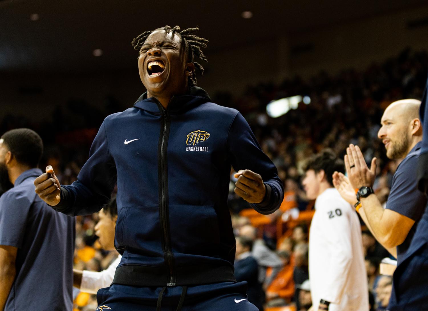 Battle+of+I-10+tips+off+at+the+Don+Haskins+Center