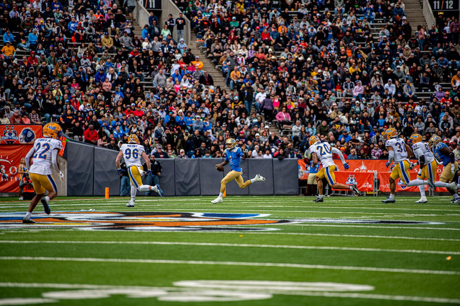 Pittsburgh+pounces+back+at+the+2022+Tony+the+Tiger+Sun+Bowl+game