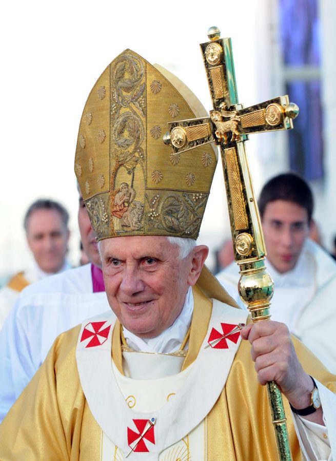 Pope+Benedict+XVI+was+the+first+pope+to+step+down+in+six+centuries+and+has+passed+away+at+the+age+of+95+on+Dec.+31.++