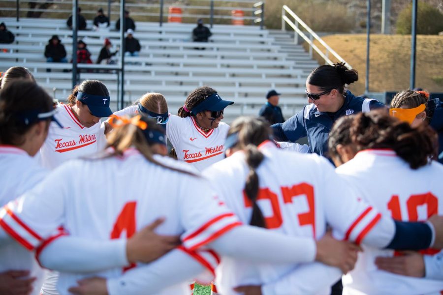 UTEP Miners hosted the Buffalo University Bulls, New Mexico University Lobos, Santa Clara University Broncos and Texas Tech University Red Raiders Thursday Feb. 16 through 19. This tournament was dedicated to former UTEP President Diana Natalicio, Ph.D.  