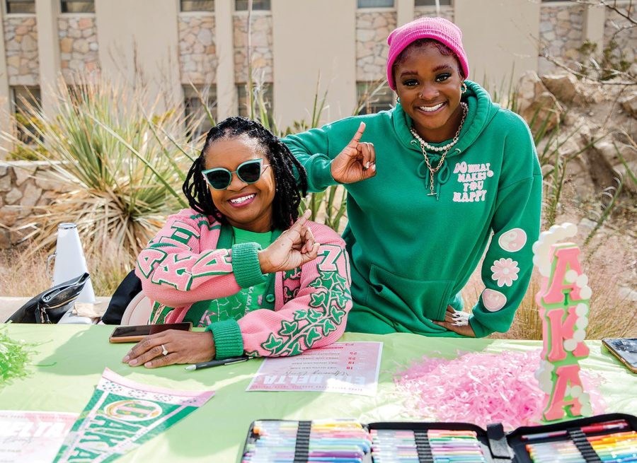 Sororities offered at UTEP include Apha Kappa Alpha Sorority Inc., Alpha Xi Delta, Kappa Delta Chi Sorority Inc, Sigma Gamma Rho Sorority, Inc., Sigma Lambda Gamma Sorority, Inc., Zeta Tau Alpha and fraternities include Alpha Kappa Lamda, Alpha Sigma Phi, Lamda Chi Alpha, and Phi Delta Theta.