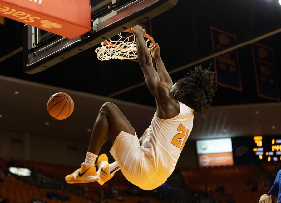 Forward Ze’Rik Onyema dunks the ball during the second half, while the Miners maintain their lead on Middle Tennessee.  