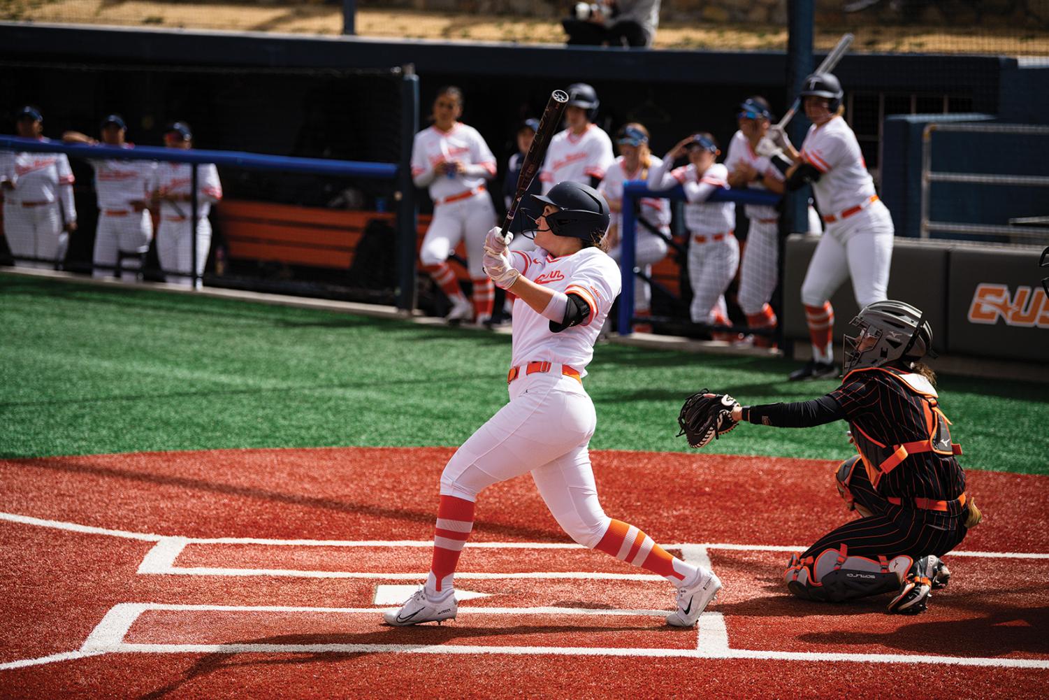 Softball+closes+UTEP+Invitational+with+loss+to+No.+4+Oklahoma+State