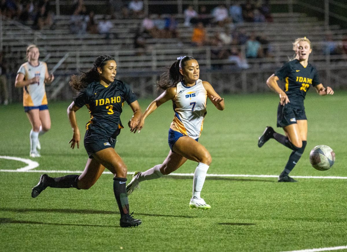 Midfielder Sheyliene attempts to run down the ball during a match Sept. 14.  