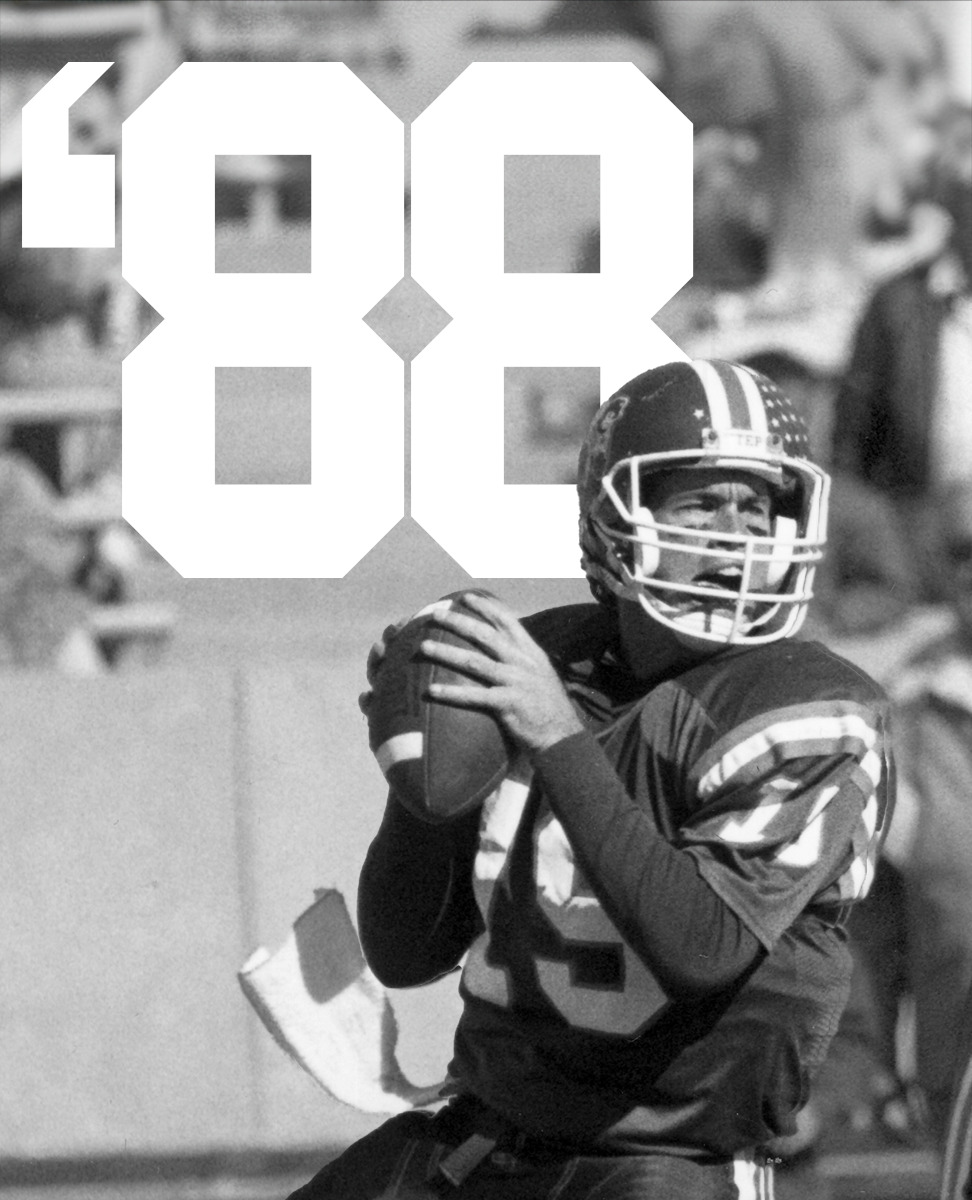 UTEP’s 1988 quarterback Pat Hegarty attended the first home game against Incarnate Word.