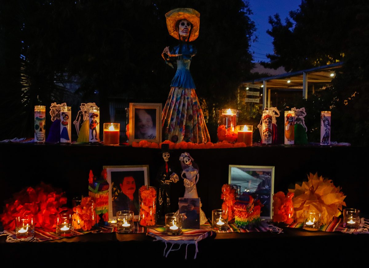 Ofrenda built by the Ardovino’s Dessert Crossing community to remember loved ones. 