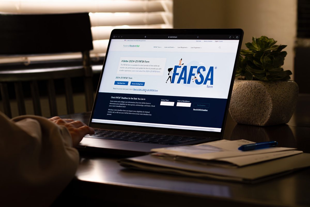 Initially becoming available on Dec. 31, the 2024 FASFA form has been met with many issues.  